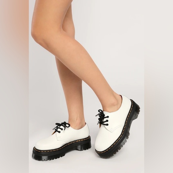 NEW DR. MARTENS 1461 SMOOTH LEATHER PLATFORMS-WHITE